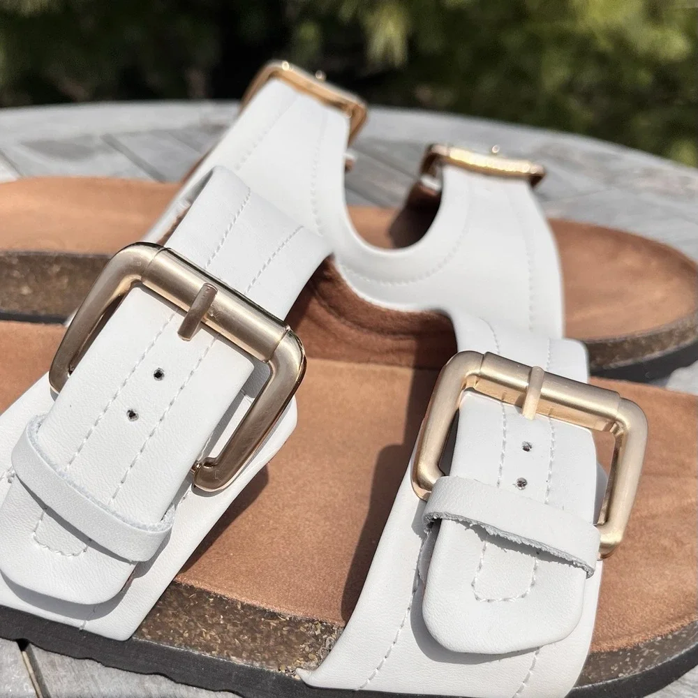 White Mountain Griffin Sandal Wmns Size 9 White Leather Double Strap Buckle Cork